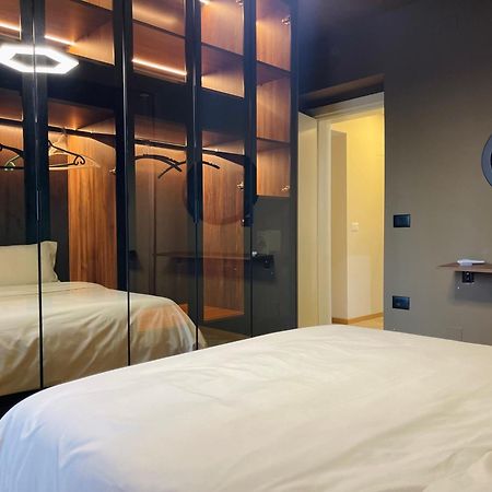 Dea'S Apartment: Hidden Gem تيرانا المظهر الخارجي الصورة